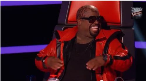 Hee hee! I'm a big sexy Blue Meanie.