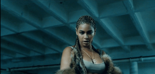 I don't think wearing an ankh is a coincidence.